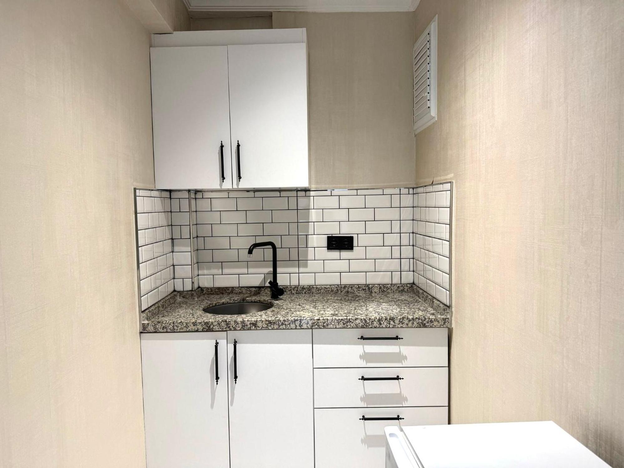 Serene Apartment *